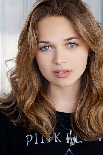 Alyssa Jirrels fotoğrafı