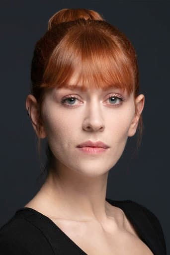 Hazal Türesan fotoğrafı