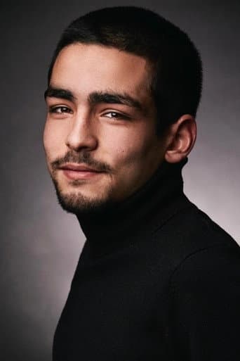 Omar Ayuso fotoğrafı