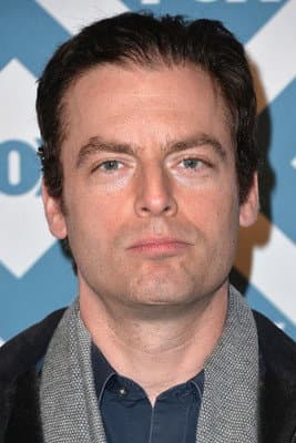 Justin Kirk fotoğrafı