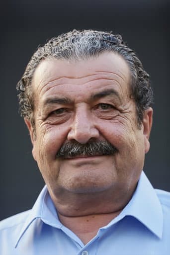 Tarık Papuççuoğlu fotoğrafı