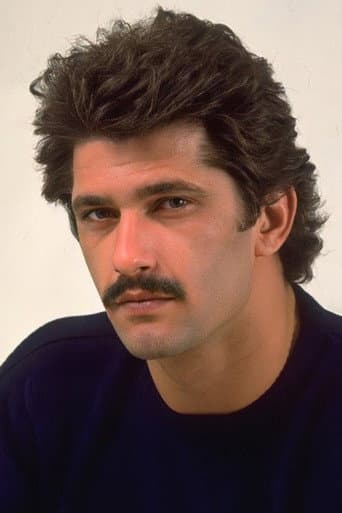 Kenan Kalav fotoğrafı