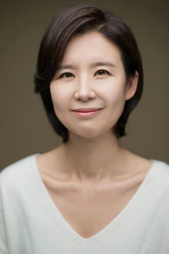 Lee Ji-hyun fotoğrafı