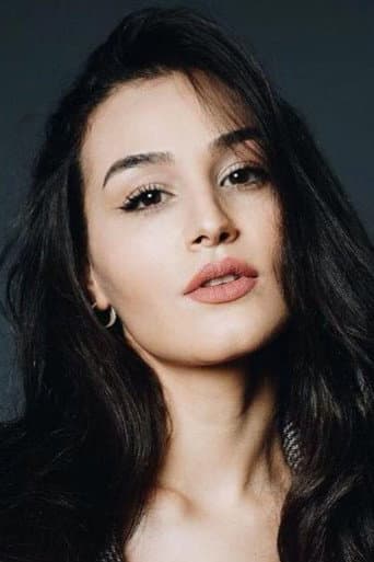 Asena Girişken fotoğrafı