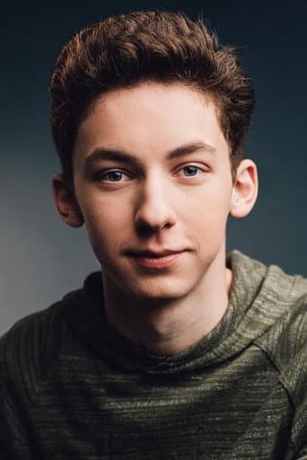 Andrew Barth Feldman fotoğrafı