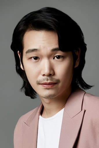 Yoon Jung-sub fotoğrafı