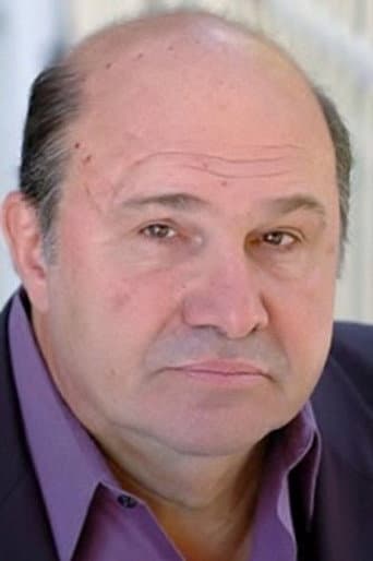 Robert Costanzo fotoğrafı