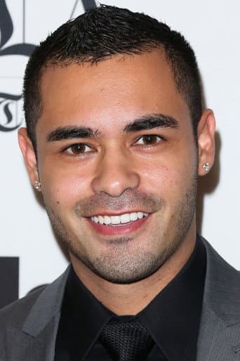 Gabriel Chavarria fotoğrafı