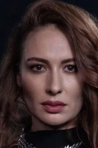 Gamze İğdiroğlu fotoğrafı