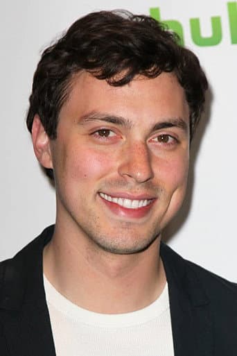 John Francis Daley fotoğrafı