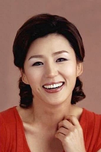 Lee Kan-hie fotoğrafı