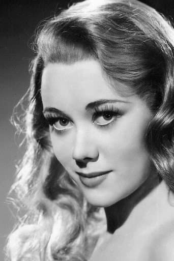 Glynis Johns fotoğrafı