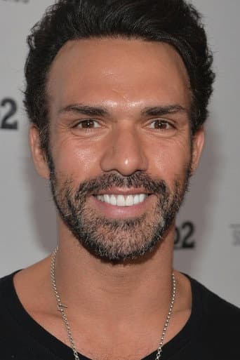 Darren Shahlavi fotoğrafı