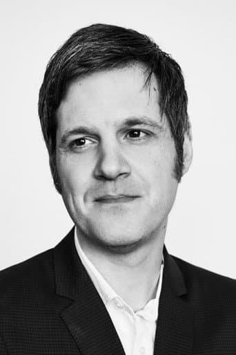 Michael Esper fotoğrafı