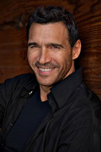 Adrian Paul fotoğrafı