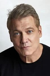 Holt McCallany fotoğrafı