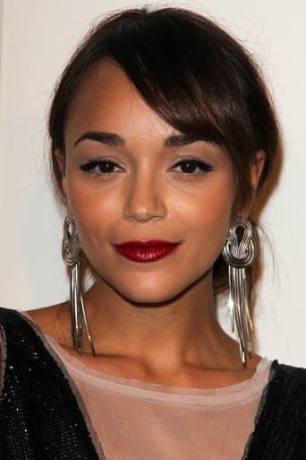 Ashley Madekwe fotoğrafı