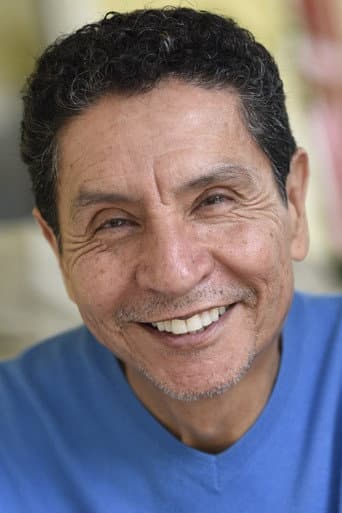 Robert Covarrubias fotoğrafı
