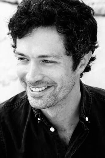 Christian Coulson fotoğrafı