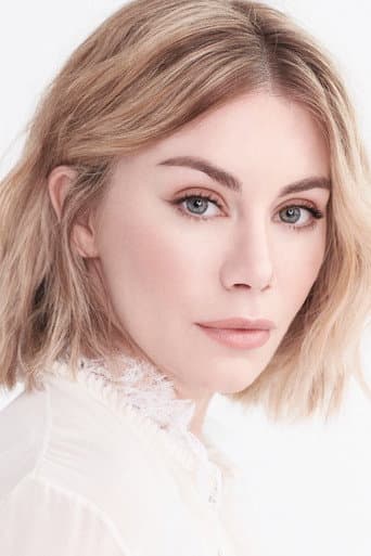 Jennifer Holland fotoğrafı