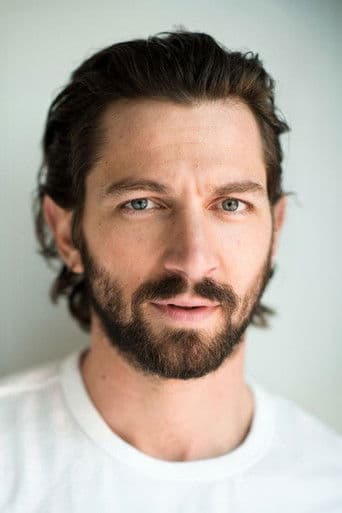 Michiel Huisman fotoğrafı